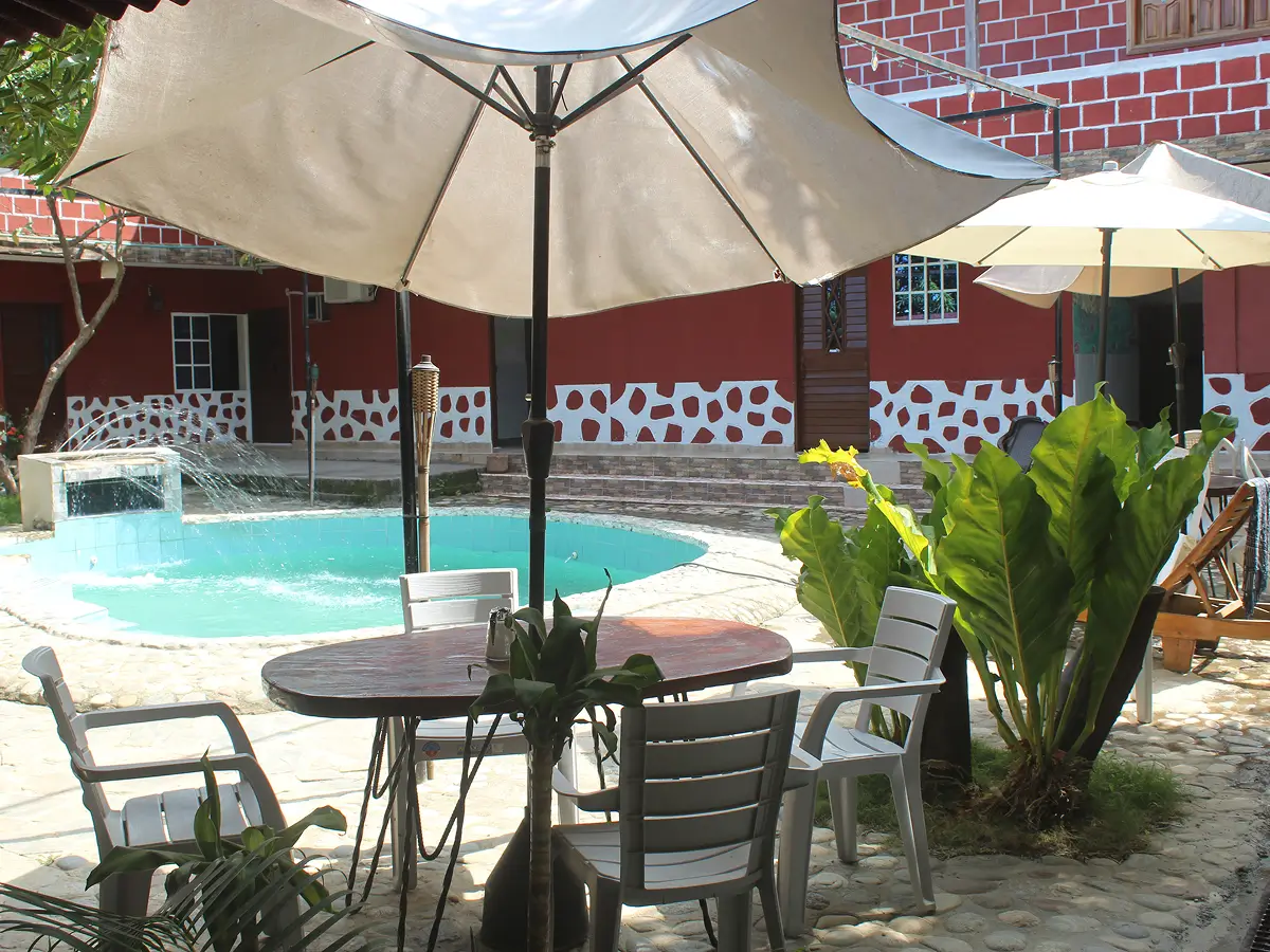 Swimming pool at Hostal La Perla Buritaca